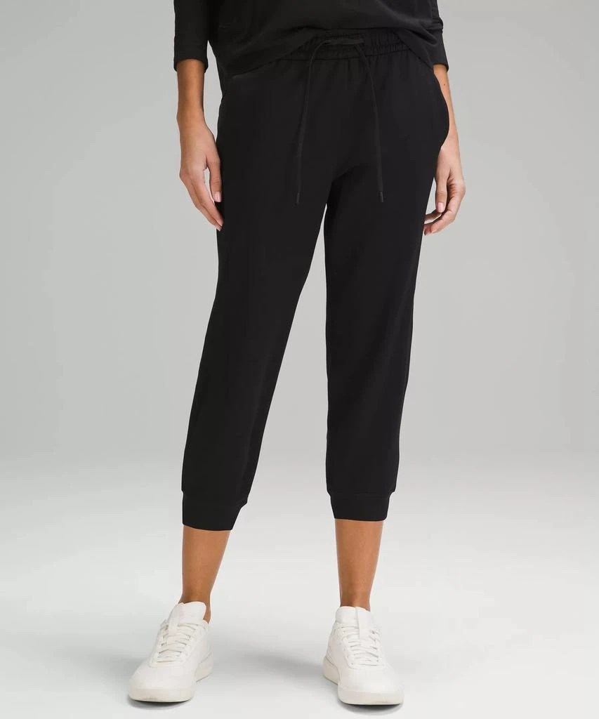 商品Lululemon|Soft Jersey Classic-Fit Mid-Rise Cropped Jogger,价格¥573,第1张图片