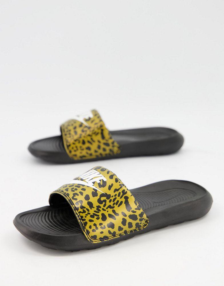 Nike Victori slide in brown leopard print商品第4张图片规格展示