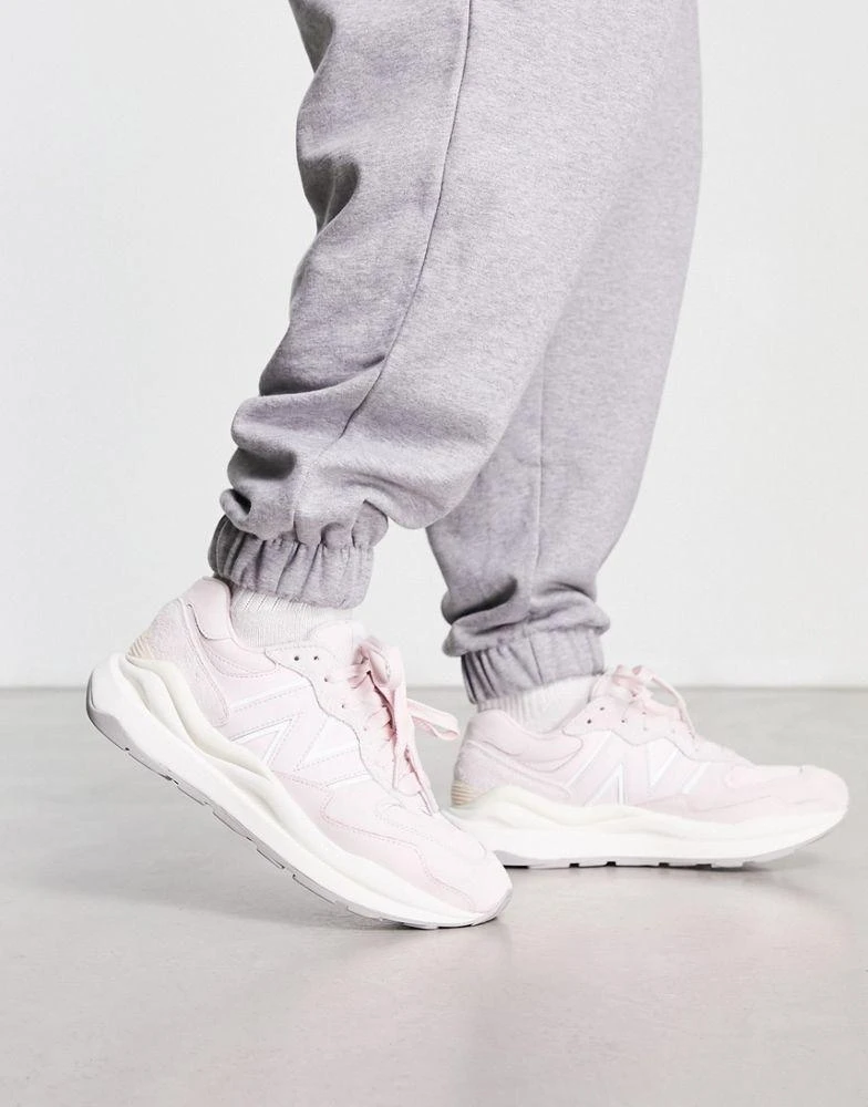商品New Balance|New Balance 5740 trainers in pink,价格¥815,第4张图片详细描述