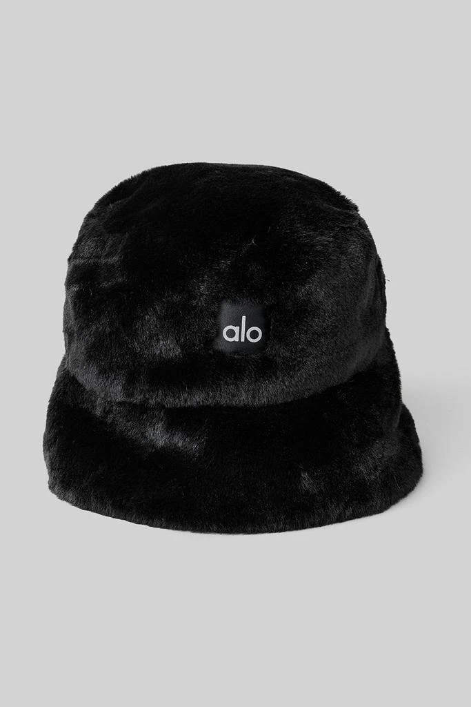 商品Alo|Faux Fur Bucket Hat - Black,价格¥753,第1张图片