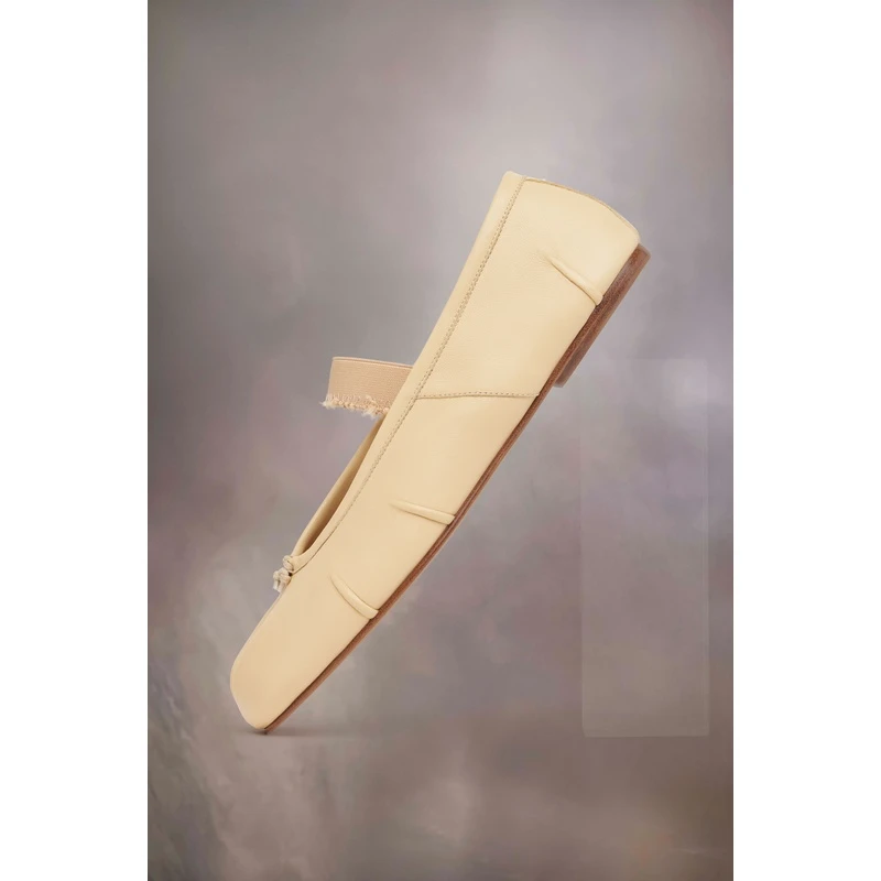 商品MAISON MARGIELA|Maison Margiela 女士棕色羊皮单鞋,价格¥7603,第5张图片详细描述
