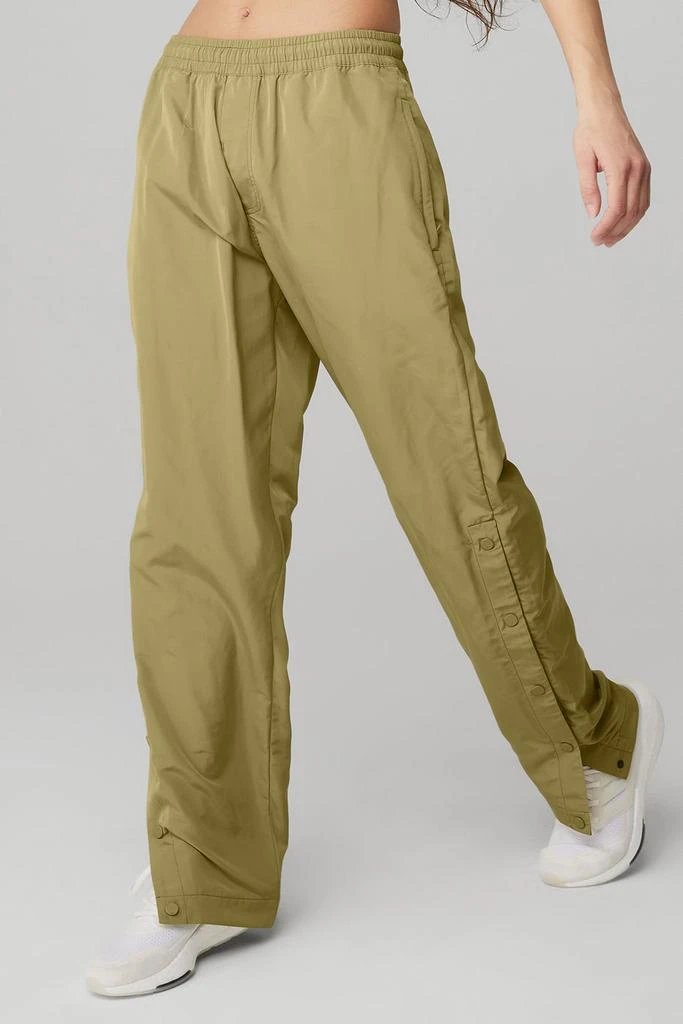 商品Alo|Legend Snap Pant - Wasabi,价格¥907,第3张图片详细描述