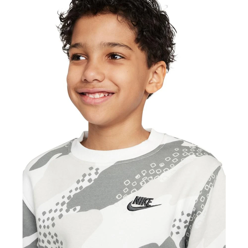 商品NIKE|Big Kids Sportswear Club Fleece Camo-Print Sweatshirt,价格¥175,第3张图片详细描述