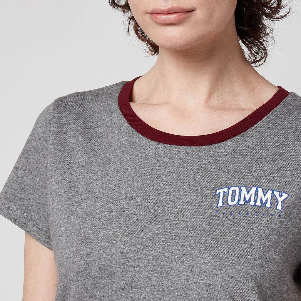 商品Tommy Hilfiger|Tommy Hilfiger Women's Sustainable T-Shirt And Shorts Set - Medium Grey HT/Deep Rouge,价格¥308,第7张图片详细描述