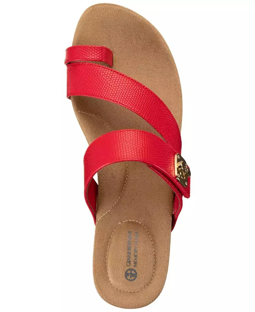 商品Giani Bernini|Women's Rilleyy Memory Foam Footbed Flat Sandals, Created for Macy's,价格¥250,第4张图片详细描述