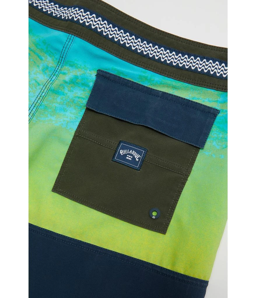 商品Billabong|Fifty50 Panel Pro Boardshorts (Big Kids),价格¥149,第2张图片详细描述