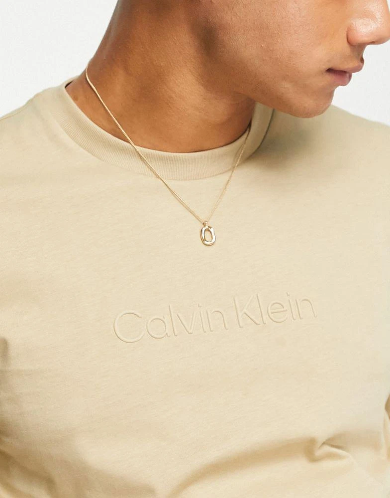 商品Calvin Klein|Calvin Klein central logo t-shirt in sand,价格¥449,第4张图片详细描述