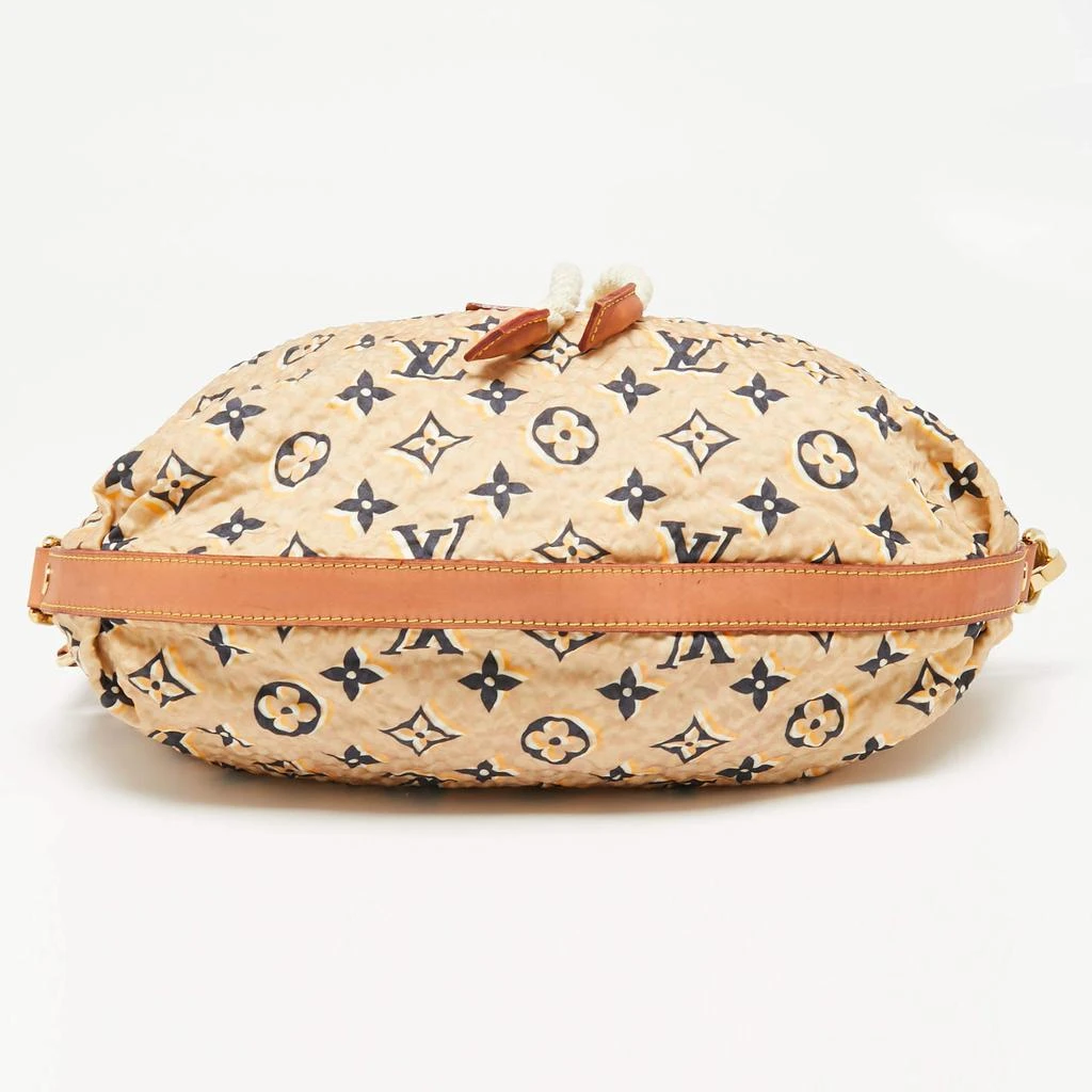 Louis Vuitton Tan Monogram Limited Edition Bulles MM Bag 商品