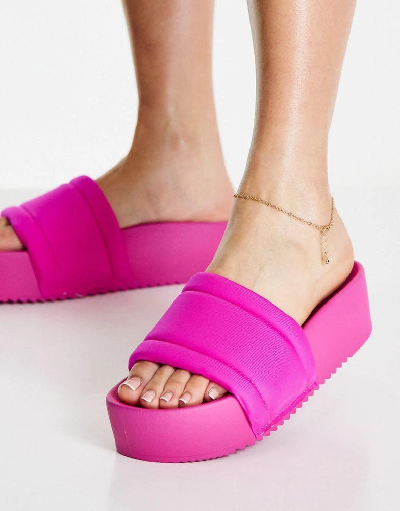 商品ASOS|ASOS DESIGN Fizzy flatform padded sliders in pink,价格¥79,第3张图片详细描述