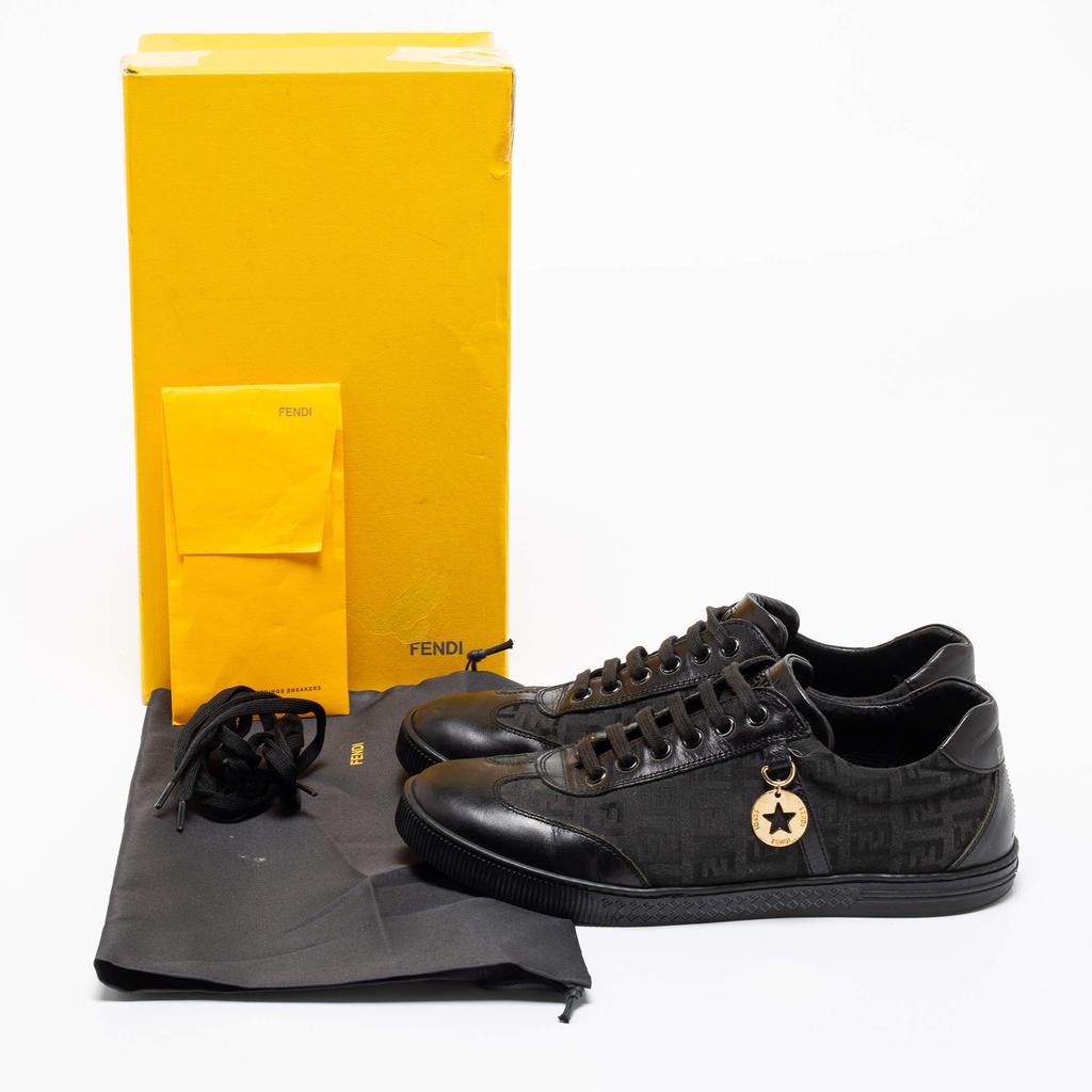 Fendi Black Zucca Canvas And Leather Low Top Sneakers Size 37.5商品第9张图片规格展示