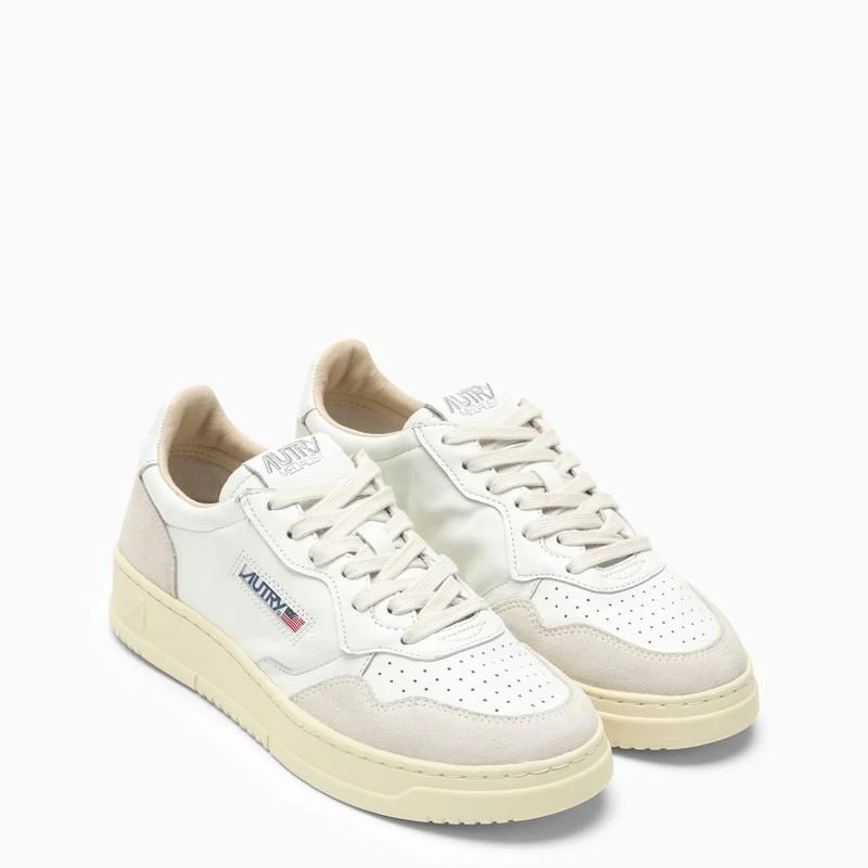 商品Autry|Medalist trainer in white leather and suede,价格¥1440,第2张图片详细描述