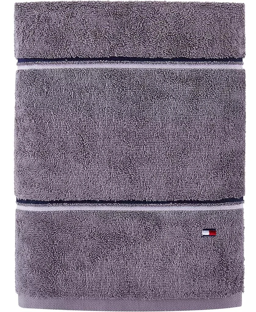 商品Tommy Hilfiger|Modern American Stripe Cotton Bath Towel, 30" x 54",价格¥61,第1张图片