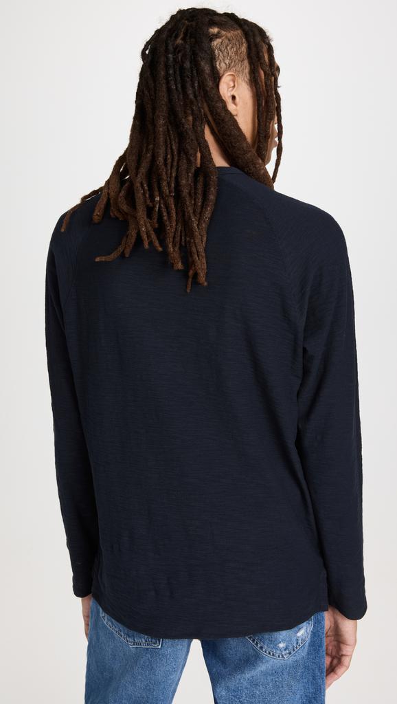 商品Vince|Vince Long Sleeve Pocket Crew Tee,价格¥859,第5张图片详细描述