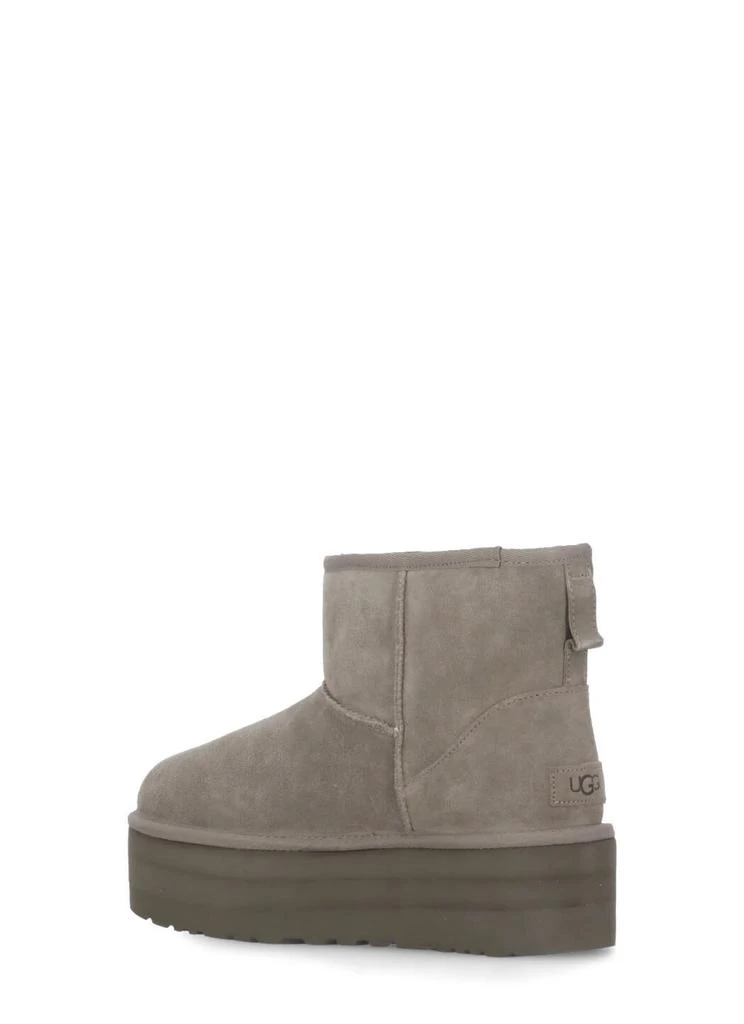 商品UGG|Classic Mini Platform Ankle Boots,价格¥1888,第3张图片详细描述