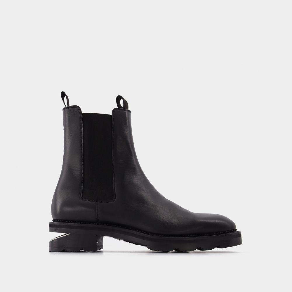 商品Alexander Wang|Low-Heeled Andie Cut-Out Boots in Black Box Calf Leather,价格¥5459-¥6115,第1张图片