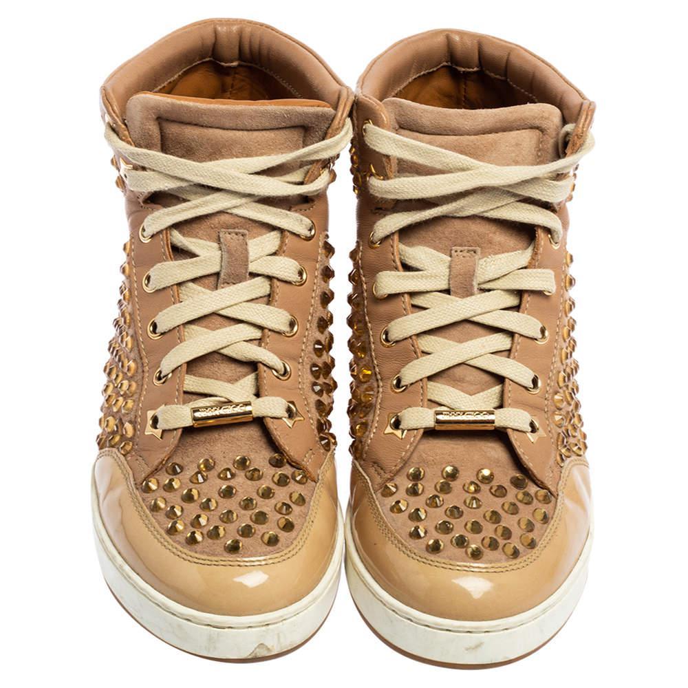 商品[二手商品] Jimmy Choo|Jimmy Choo Beige Patent Leather and Leather Crystal Studded Tokyo High Top Sneakers Size 36,价格¥1435,第5张图片详细描述