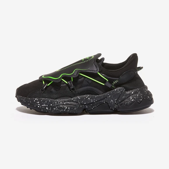 商品Adidas|【韩国直邮|包邮包税】阿迪达斯 OZWEEGO  运动鞋 SNEAKERS  FZ1955 CBLACK/CBLACK/GRESIX,价格¥352,第1张图片