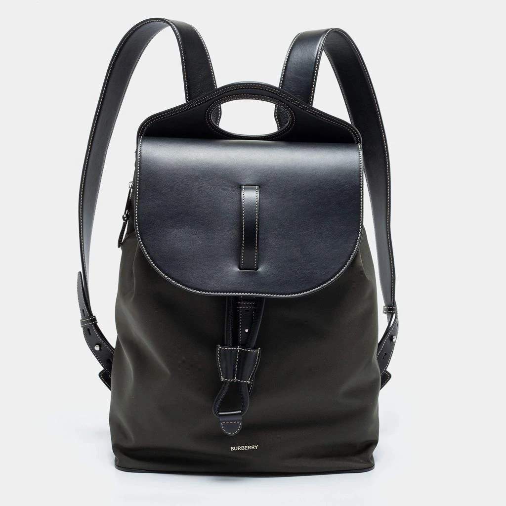 商品Burberry|Burberry Black/Green Leather and Nylon Pocket Backpack,价格¥6562,第1张图片