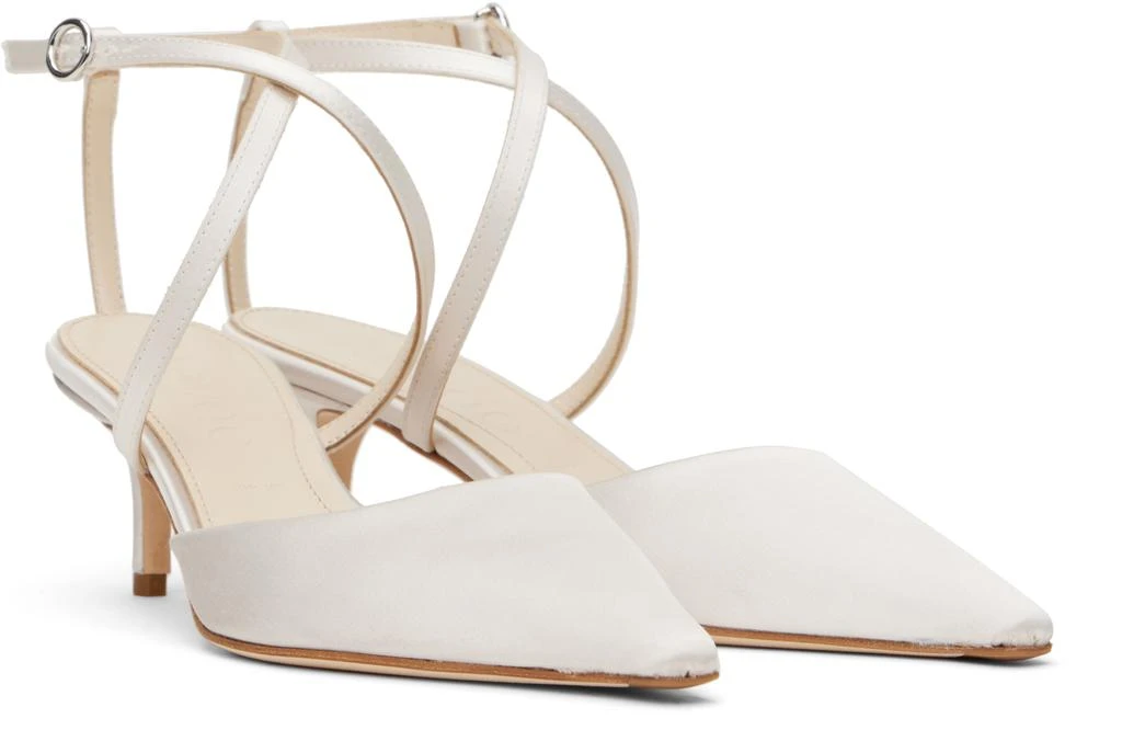 商品AEYDE|Off-White Salome Satin Heels,价格¥2768,第4张图片详细描述