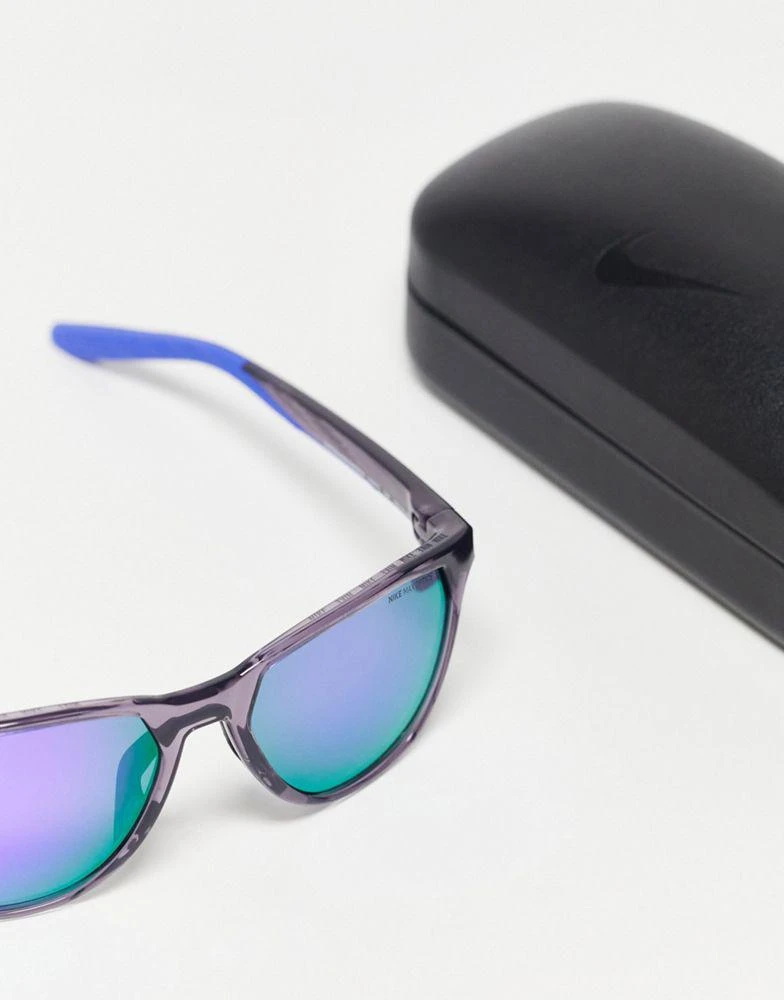 商品NIKE|Nike Maverick Rise performance purple lens sunglasses in grey,价格¥1287,第3张图片详细描述