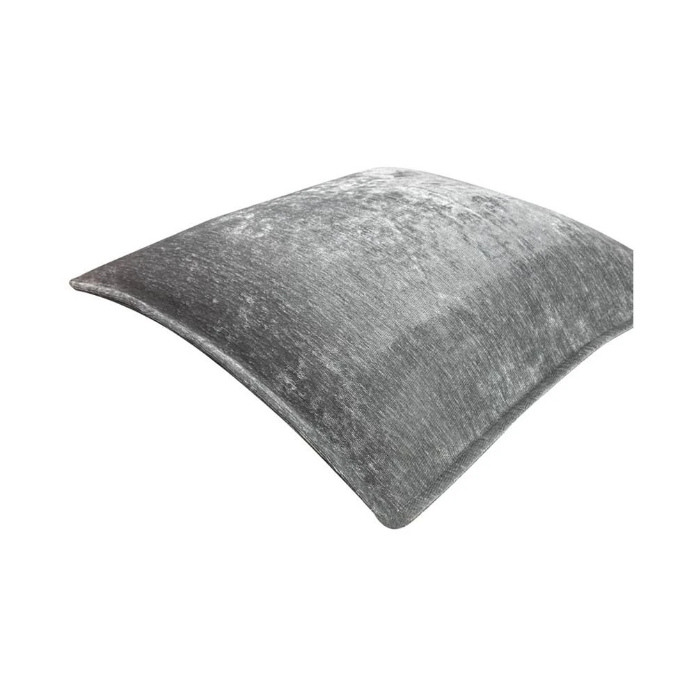 商品Videri Home|Zyna Soft Velvet Decorative Pillow, 18" x 18",价格¥225,第4张图片详细描述