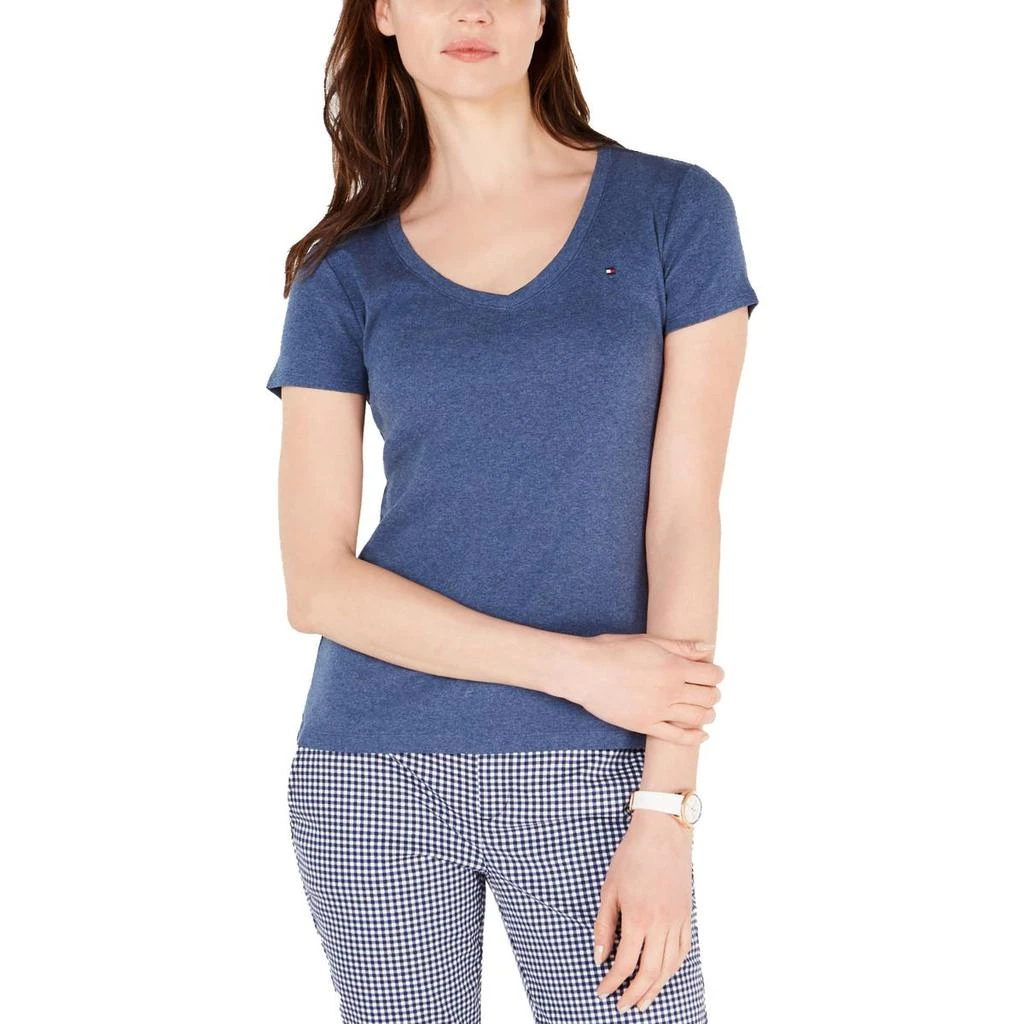 商品Tommy Hilfiger|Tommy Hilfiger Womens Logo V-Neck T-Shirt,价格¥100,第2张图片详细描述