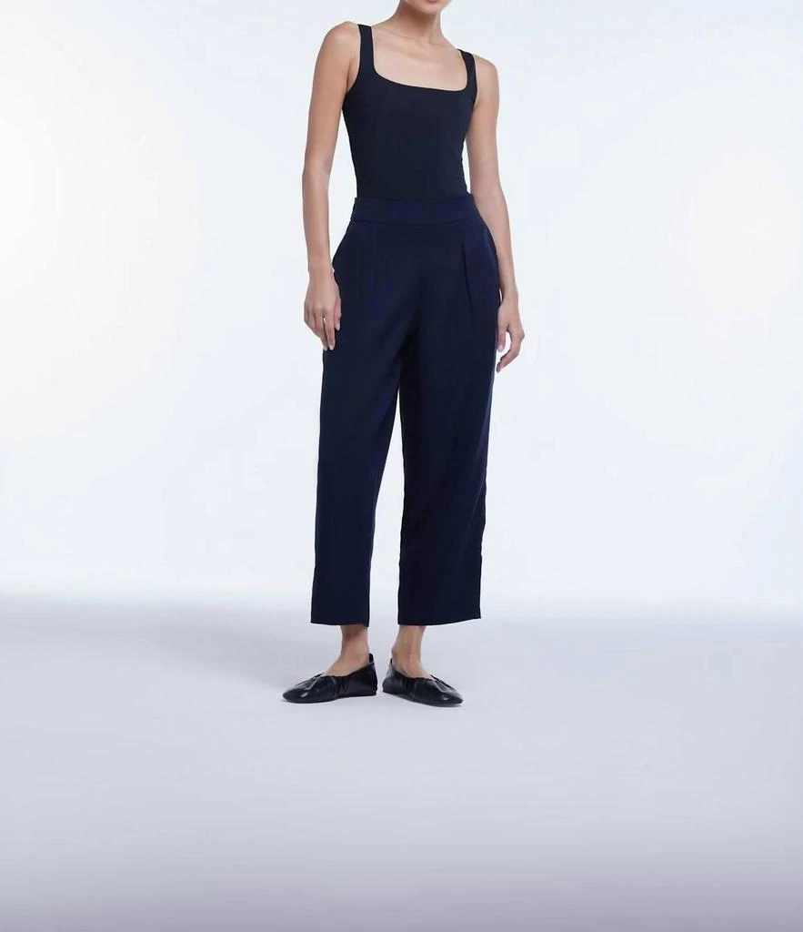 商品Dāl the Label|Dāl The Label - Mid-rise Tapered Pants,价格¥1049,第1张图片