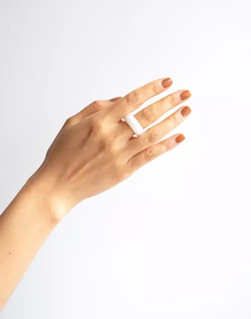 Seree White Tee Jade Ring商品第2张图片规格展示