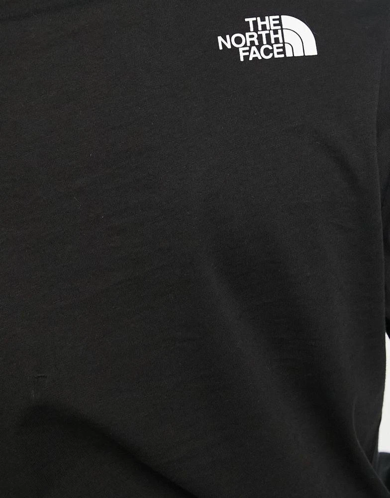 商品The North Face|The North Face Coordinates long sleeve chest print t-shirt in black,价格¥258,第4张图片详细描述