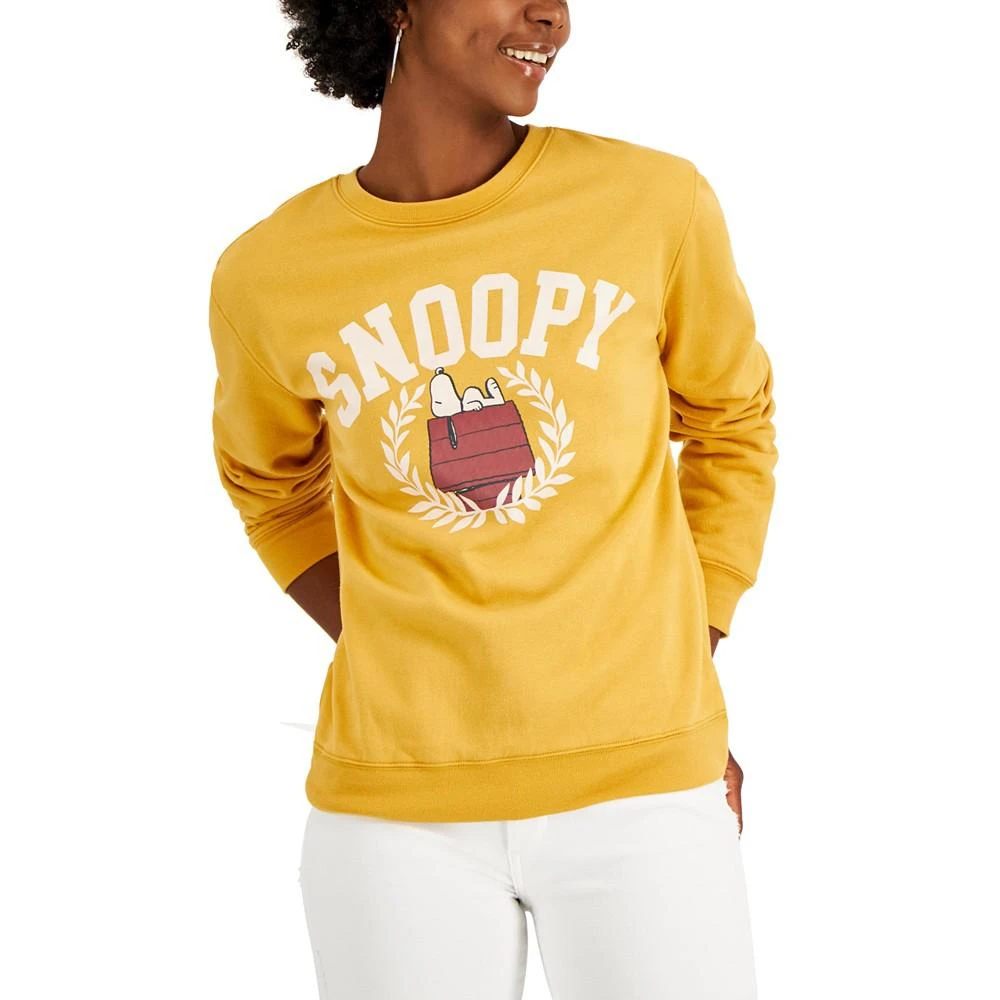 商品Love Tribe|Juniors' Peanuts Snoopy Crest Pullover Top,价格¥115,第1张图片