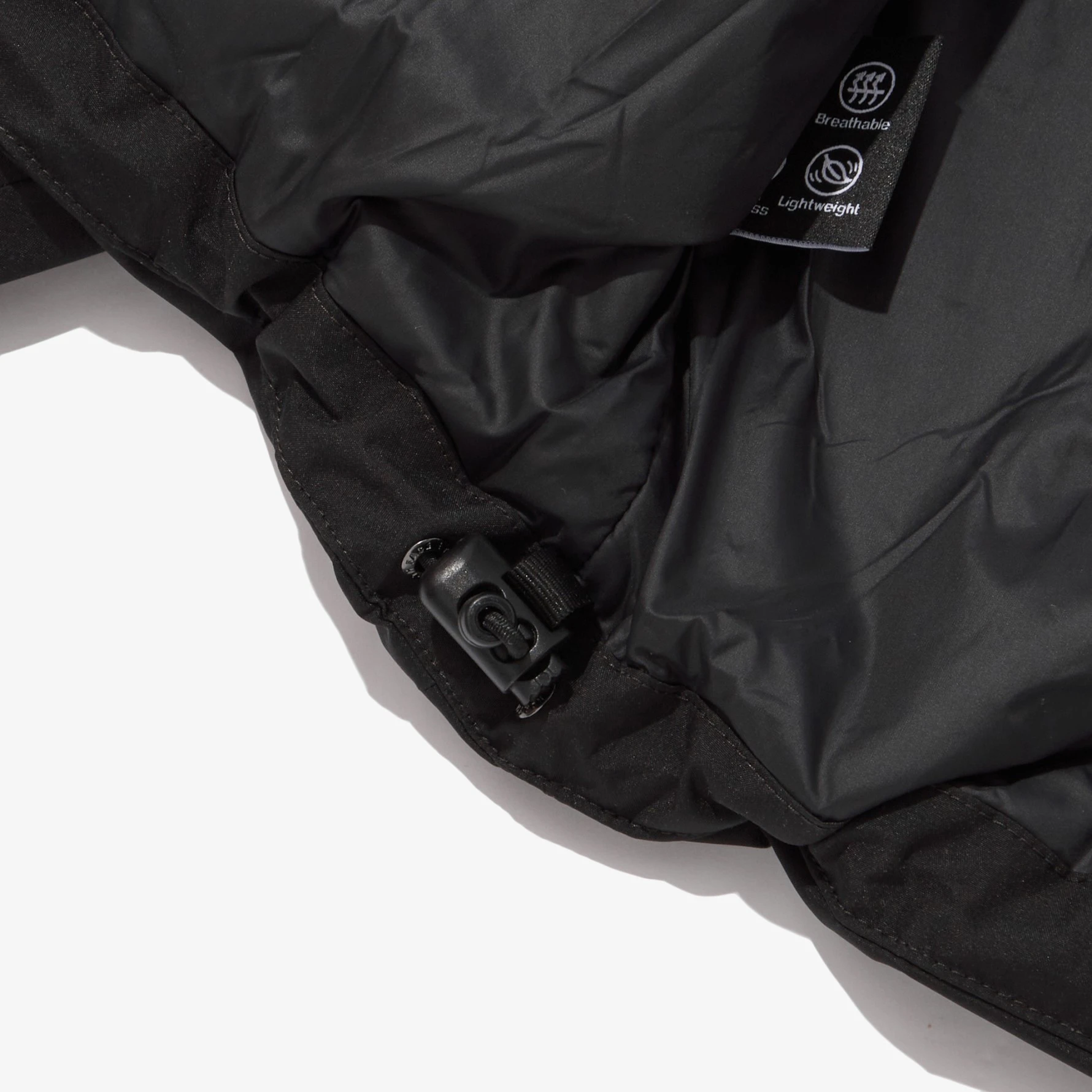 商品[国内直发] The North Face|北面  Atom系列  徽标LOGO  防水防风加棉保暖休闲连帽长袖  徒步户外远足徒步旅行滑雪滑翔寒潮冲锋衣 男女同款 黑色,价格¥1557,第7张图片详细描述