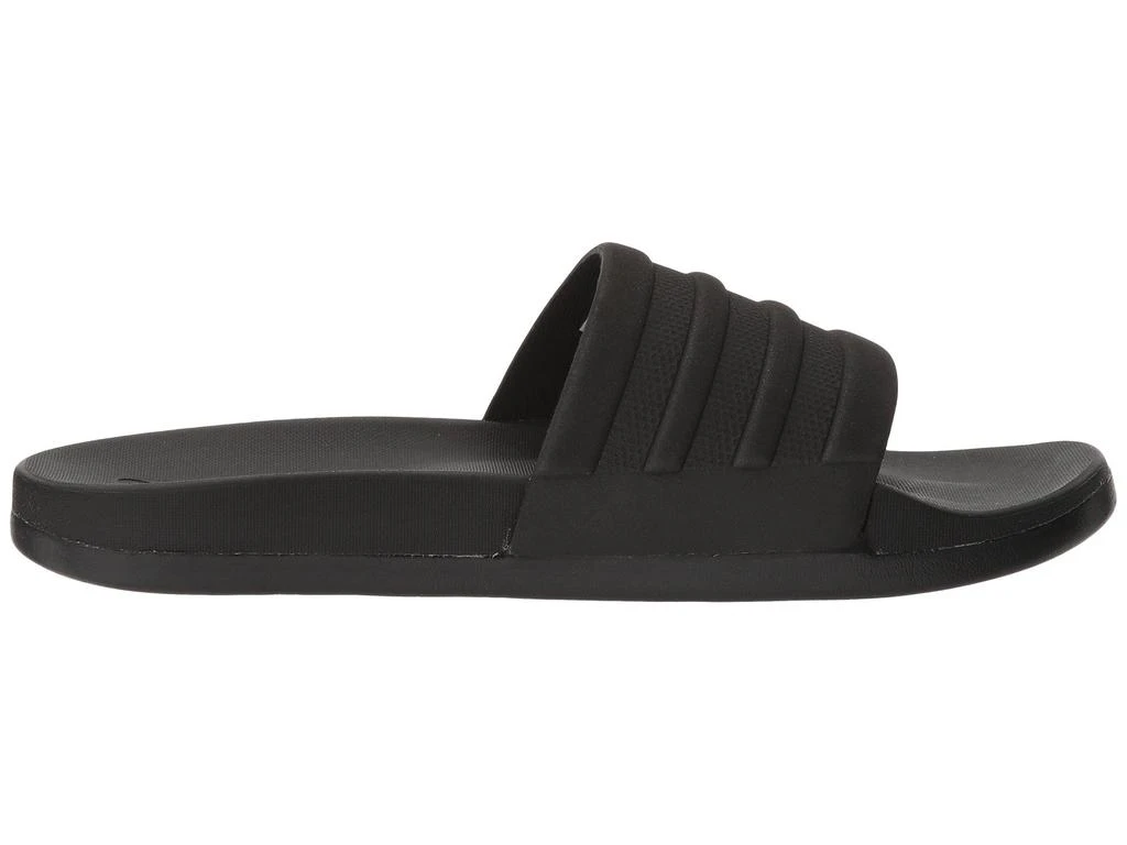 Adilette Cloudfoam Mono 商品