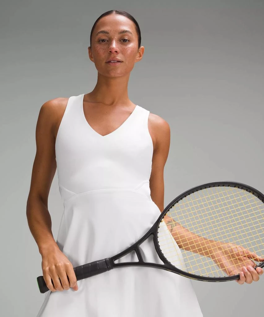 V-Neck Racerback Tennis Dress 商品