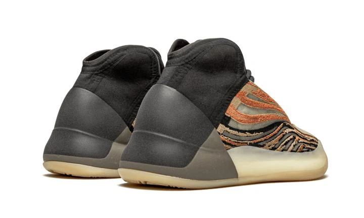 Adidas Yeezy QNTM 商品