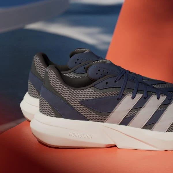 Lightblaze Shoes 商品