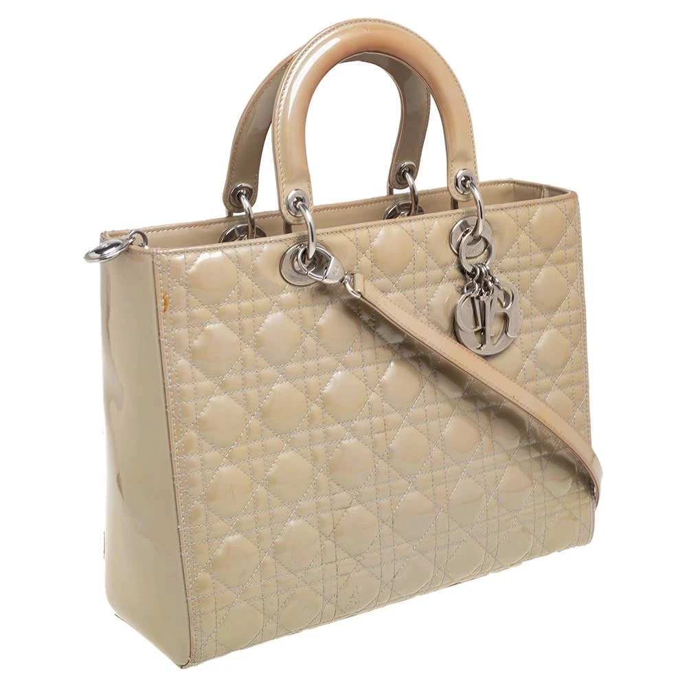 商品[二手商品] Dior|Dior Beige Cannage Patent Leather Large Lady Dior Tote,价格¥5573,第3张图片详细描述