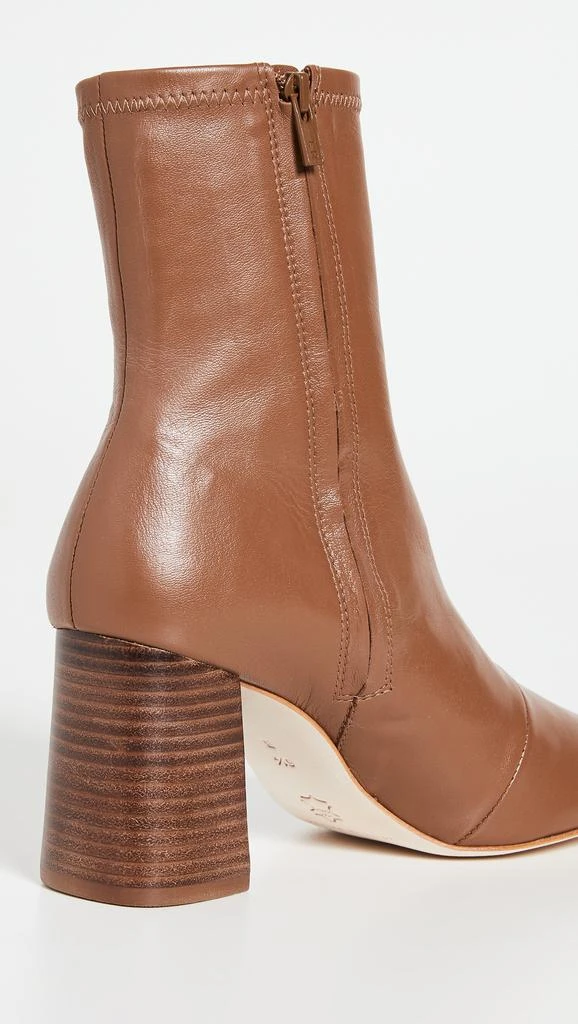 商品Loeffler Randall|Loeffler Randall Elise 粗跟纤巧踝靴,价格¥2941,第3张图片详细描述
