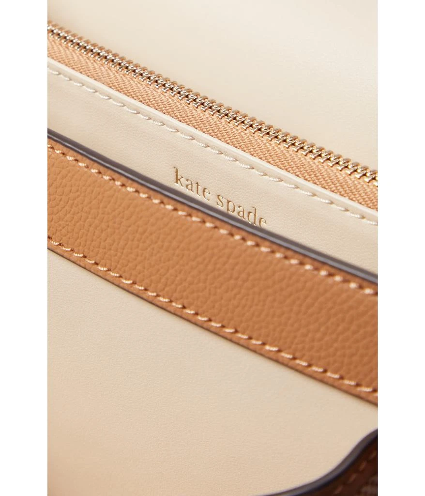 商品Kate Spade|Voyage Canvas Medium Shoulder Bag,价格¥1369,第3张图片详细描述