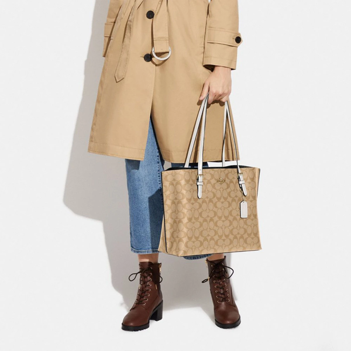 商品[国内直发] Coach|COACH蔻驰  Mollie 34 经典标志老花字母满印 标志性涂层帆布和光滑皮革 托特包Tote包购物袋手提单肩包 1665IMDQC,价格¥2090,第1张图片