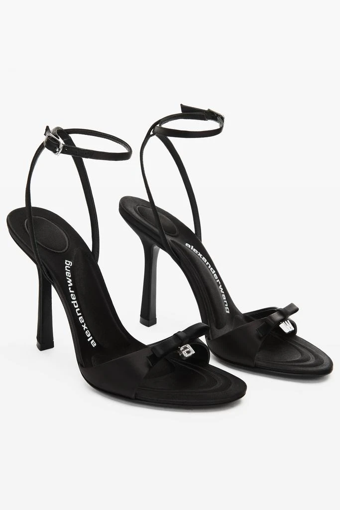 商品Alexander Wang|DAHLIA 105 BOW SANDAL IN SATIN,价格¥2686,第3张图片详细描述