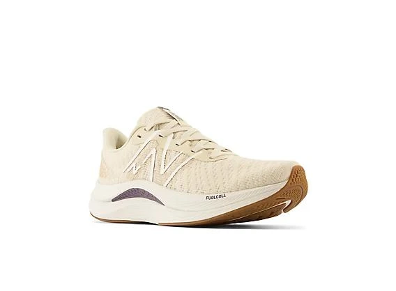 商品New Balance|FuelCell Propel v4,价格¥717,第2张图片详细描述