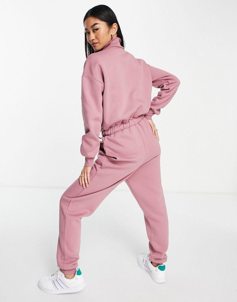 商品ASOS|ASOS DESIGN brushed fleece half zip jogger jumpsuit in dusky rose,价格¥170,第4张图片详细描述