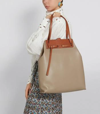 商品Loewe|Leather Lazo Tote Bag,价格¥15835,第5张图片详细描述