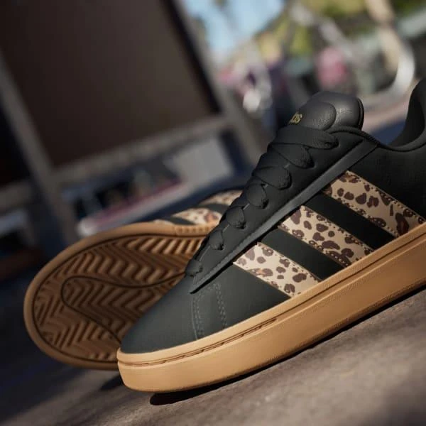 Grand Court Alpha 00s Shoes 商品