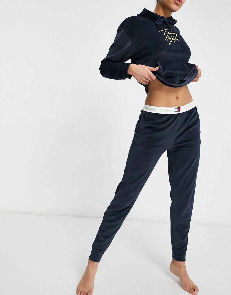 Tommy Hilfiger soft velour jogger in navy商品第4张图片规格展示