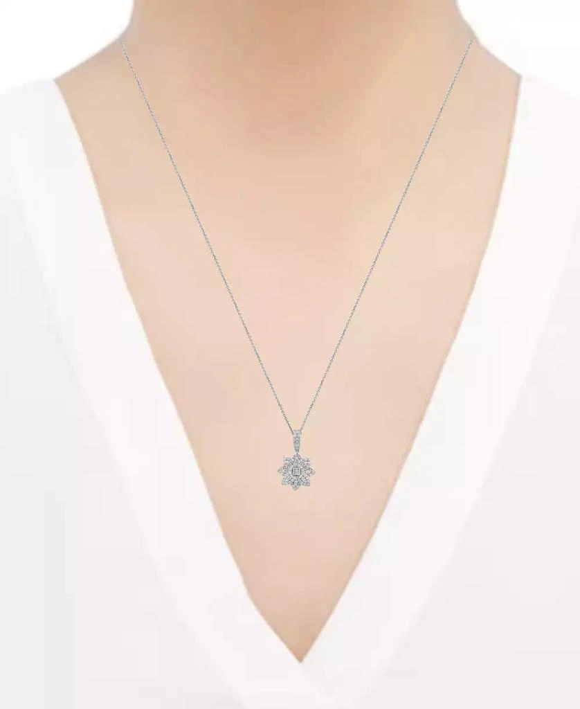 商品Macy's|Diamond Flower Cluster 18" Pendant Necklace (1/2 ct. t.w.) in Sterling Silver,价格¥2076,第3张图片详细描述