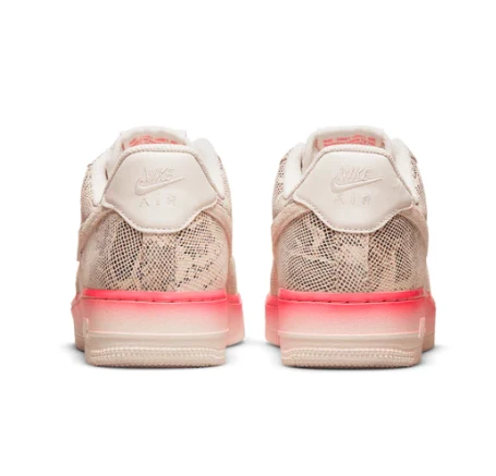商品NIKE|女款 耐克 Nike Air Force 1 '07 休闲鞋 蛇纹,价格¥748,第2张图片详细描述