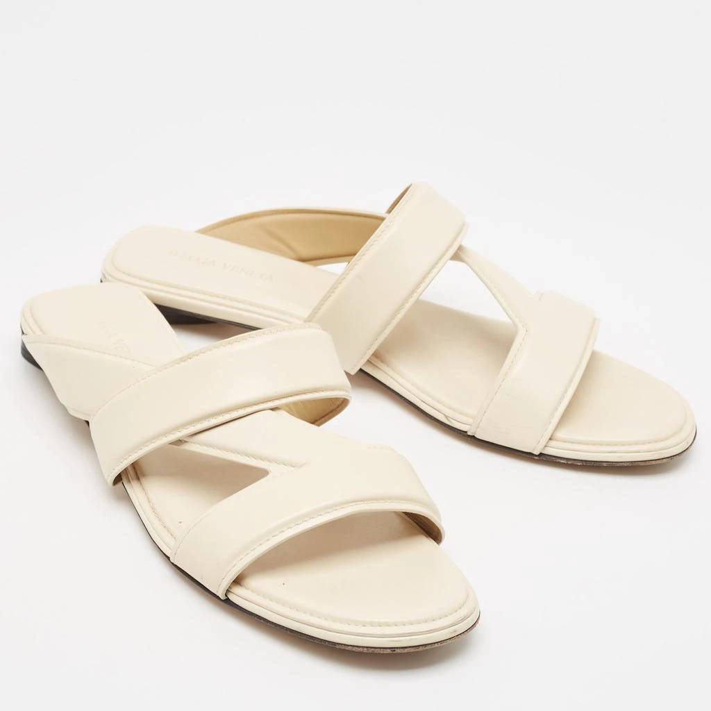 商品[二手商品] Bottega Veneta|Bottega Veneta Cream Leather Strappy Slides Size 40,价格¥3583,第4张图片详细描述