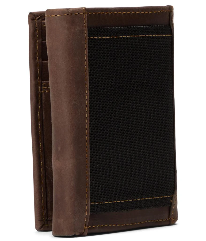商品Carhartt|Leather Triple-Stitched Trifold Wallet,价格¥303,第2张图片详细描述