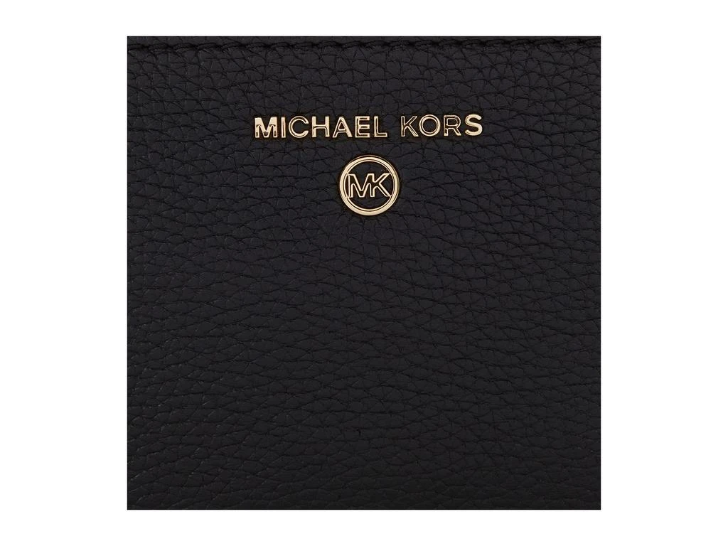 商品Michael Kors|Jet Set Charm Medium Top Zip Wristlet,价格¥499,第4张图片详细描述